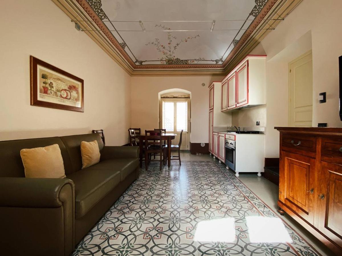Palazzo Gambuzza Aparthotel Ispica Exterior photo